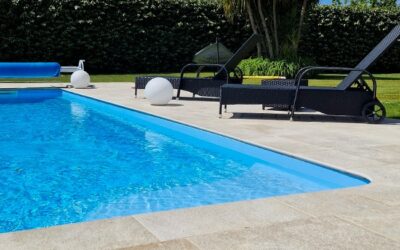 Naturalis tiles on a Small Pool Company project